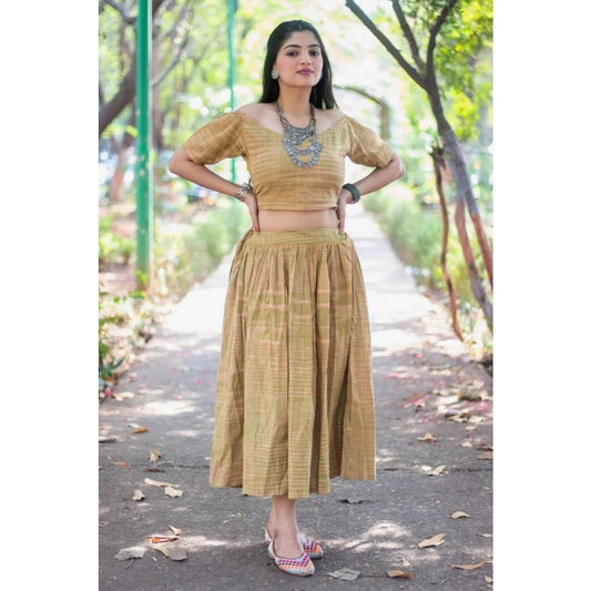 Karvi Khadi Lining Crop Top And Skirt